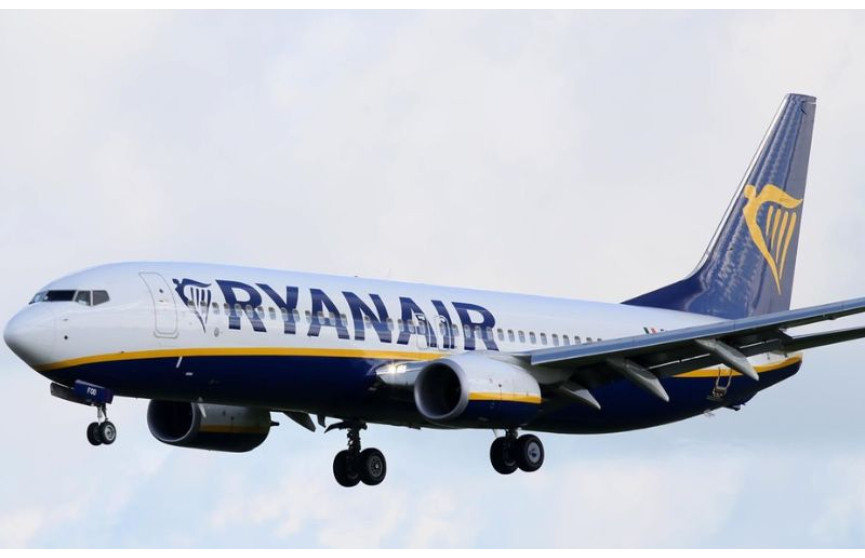 Volo Ryanair Bergamo-Barcellona: 20 ore di ritardo e passeggeri bloccati